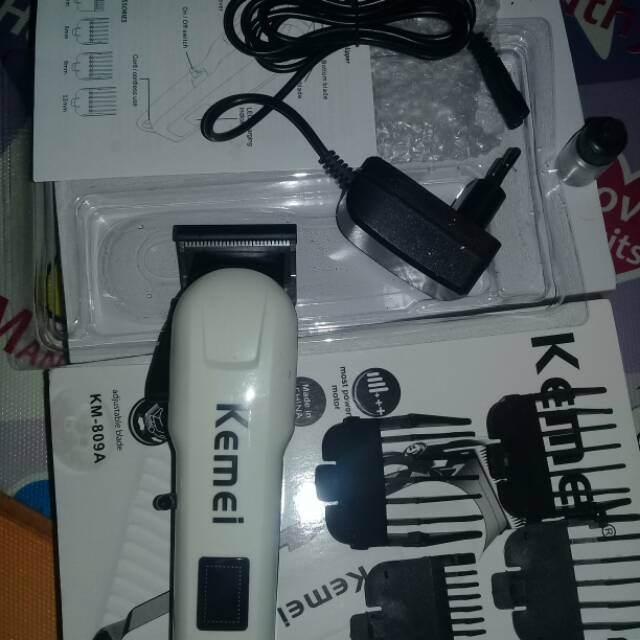Alat Cukur Rambut/Pangkas Rambut KEMEI KM 809A