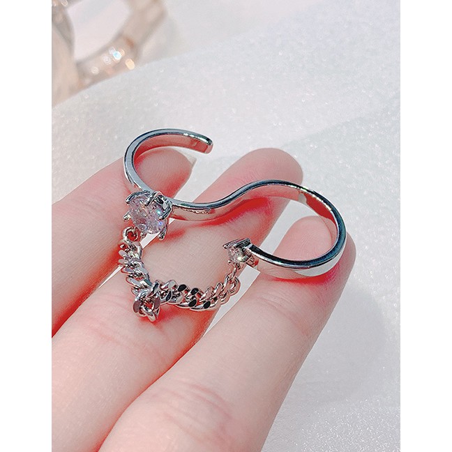 LRC Cincin Fashion Silver Zircon Chain Ring P76202