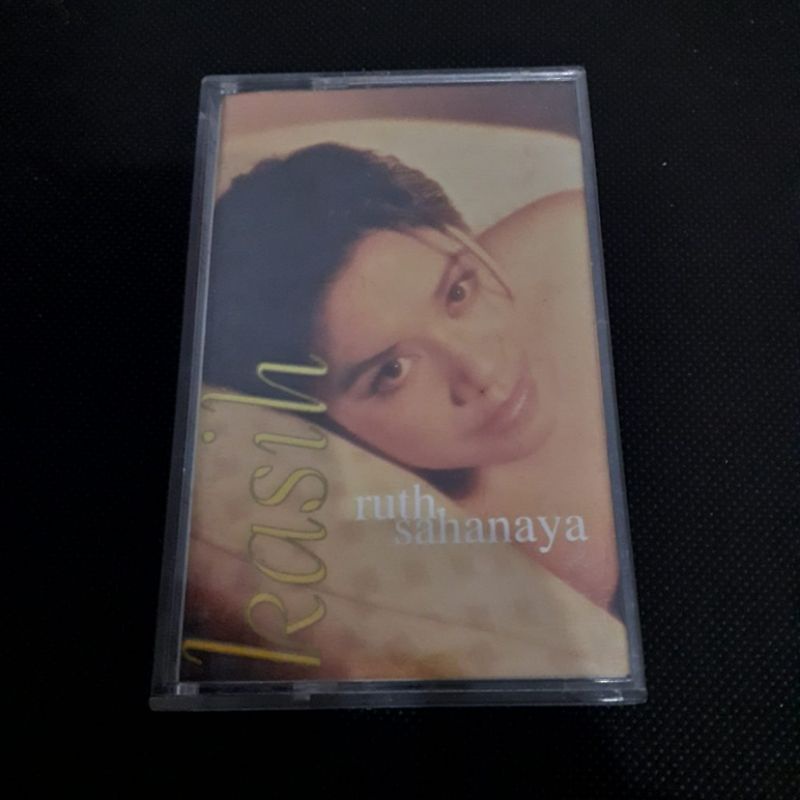 Kaset RUTH SAHANAYA - Kasih