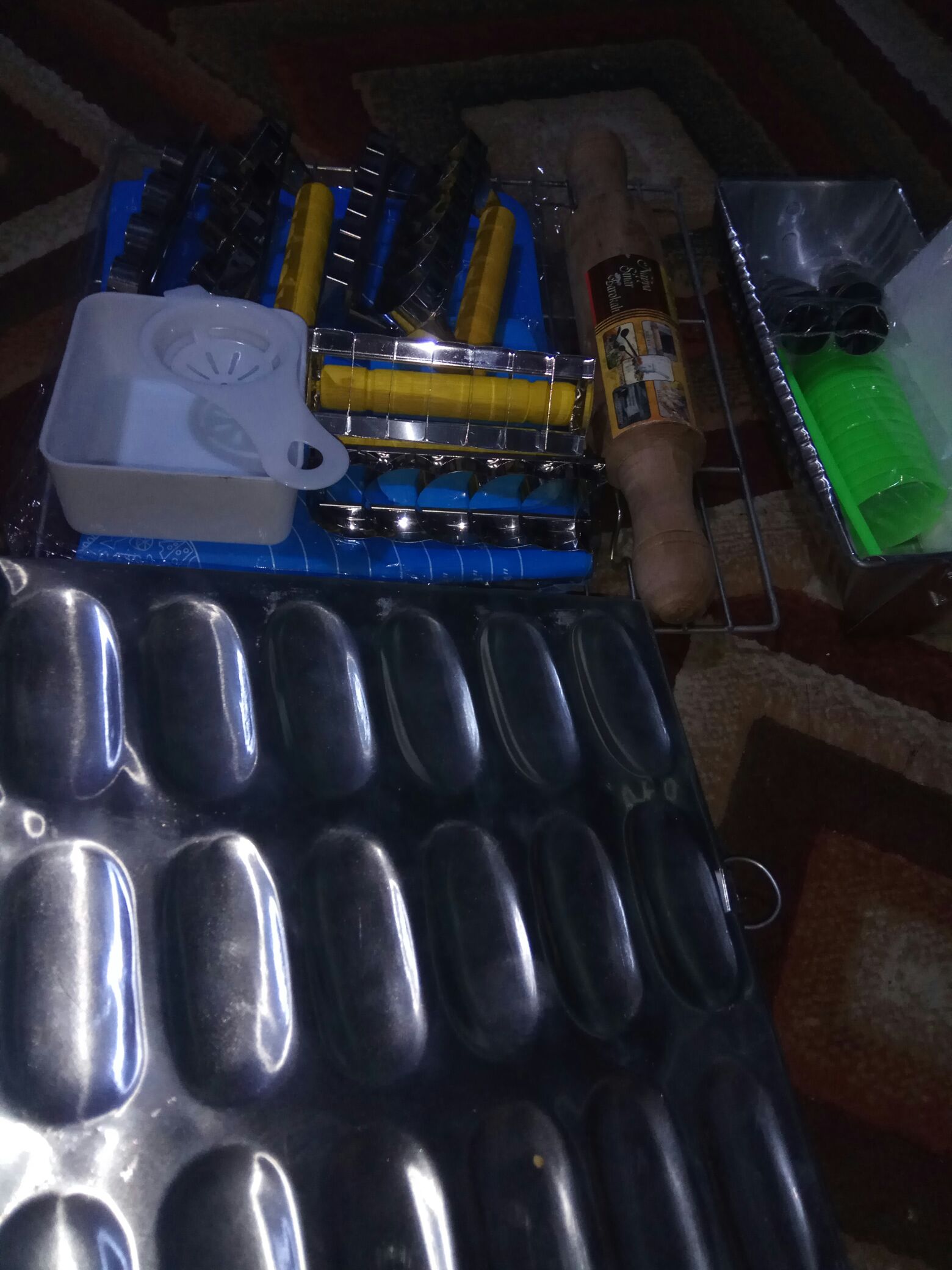 Cetakan Puding / Agar Agar /roti Setengah Lingkaran Ecer Dan Grosir By Jogja Barokah Loyang