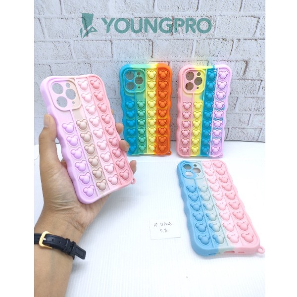 Silicone Case Pop It IPhone11 Pro - Case Penghilang Stress Rainbow