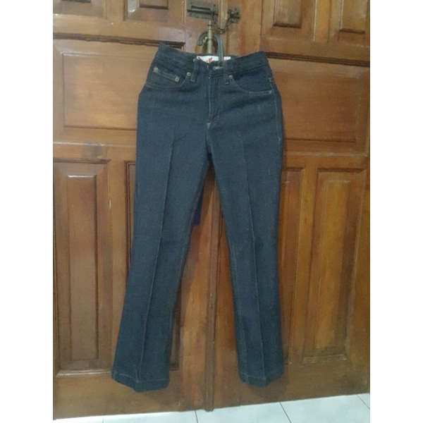 celana jeans TIRA CUT BRAY (27), BIG BEN (28) preloved