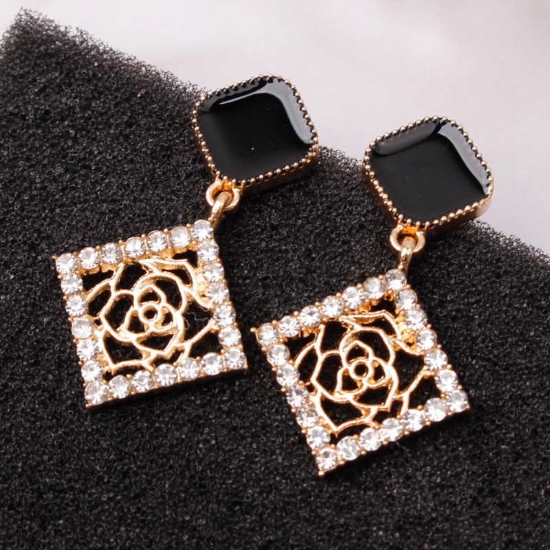 925 jarum perak square rose stud anting-anting online influencer fashion elegan cat hitam pakaian ak