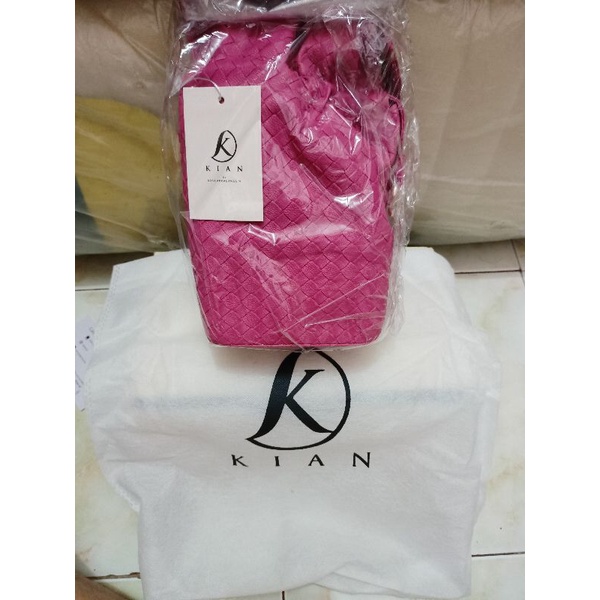 Caca bag by kian.id