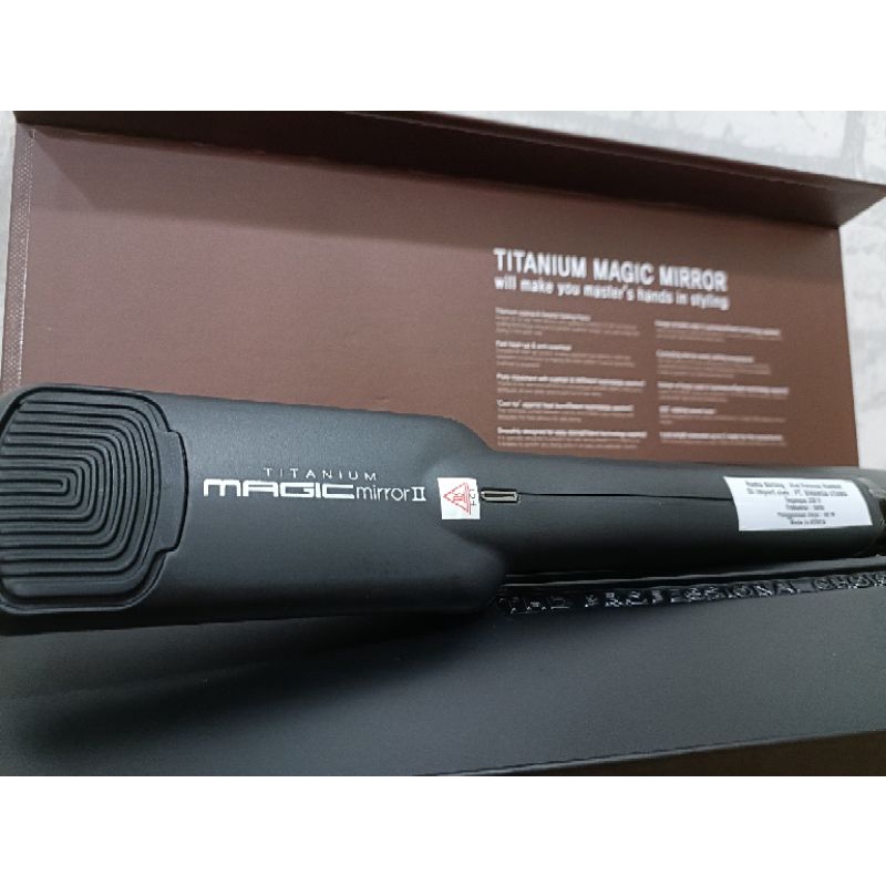 Catok Rambut CREATE Titanium Magic Mirror II Original