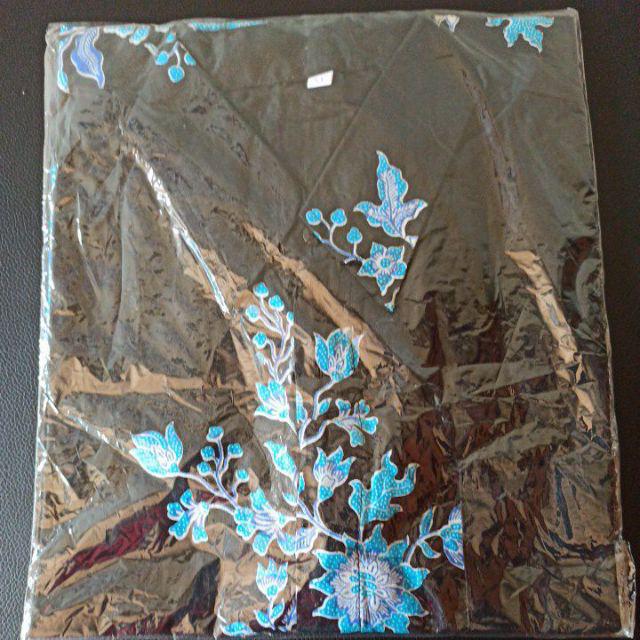 Kemeja Batik Pria Modern Motif Sakura Biru Turkiss