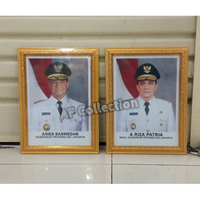 

Sale Foto Gubernur DKI jakarta dan Wakil Gubernur DKI Jakarta ukuran 30 cm x 40 cm