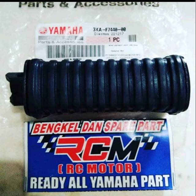 FOOTSTEP REAR BELAKANG KANAN RIGHT RXKING RX KING FIZR F1ZR VEGA LAMA OLD ORI YGP ASLI 3XA-F7440-00