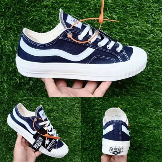 LIMITED EDITION PRAYER KIDS X VNTL NEVY FRESH ORIGINAL