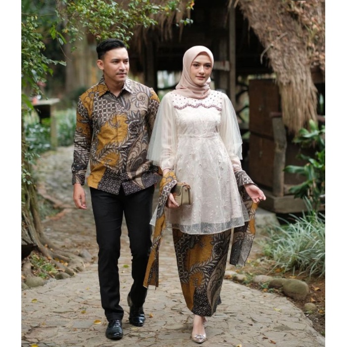 Asli Realpict - BATIK EXPRESS SOLO Batik Kebaya Couple Safila  Tulle mutiara Aplikasi Payet