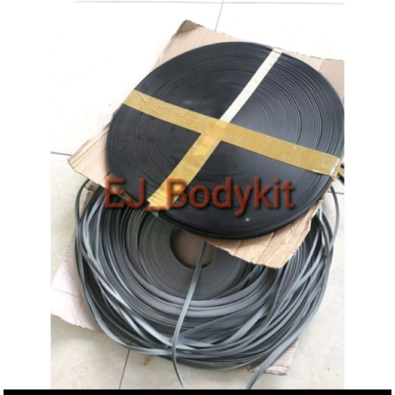 List Karet bodykit & fender pajero Fortuner Innova yaris civic jazz rush terios triton hilux dll