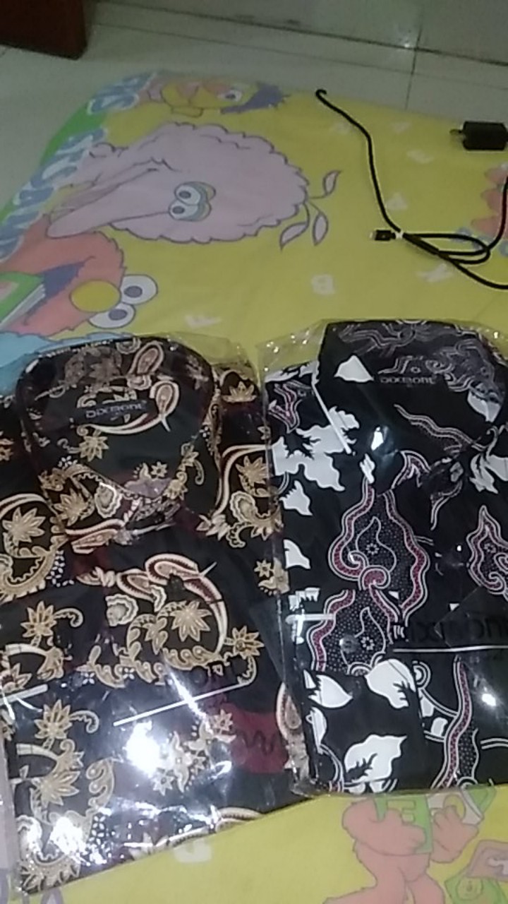 Kemeja Batik Pria Lengan Panjang Bl72 Katun Motif Modern Dixmont Semi Slimfit Premium