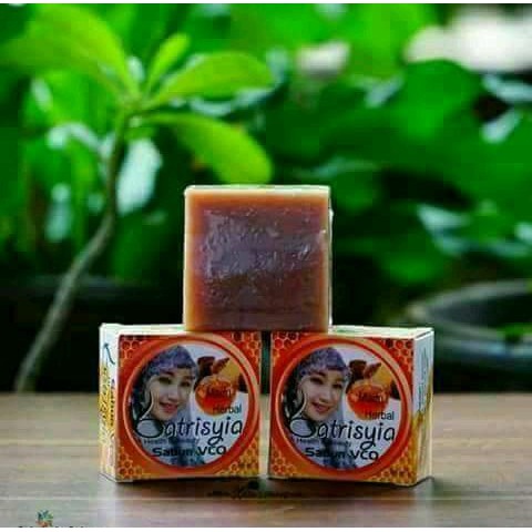 Sabun VCO Madu Batrisyia Herbal, Pembersih Wajah untuk Kulit Kering