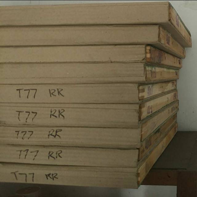 

Screen 40x60 cm T77 - T61 - T55 - T48