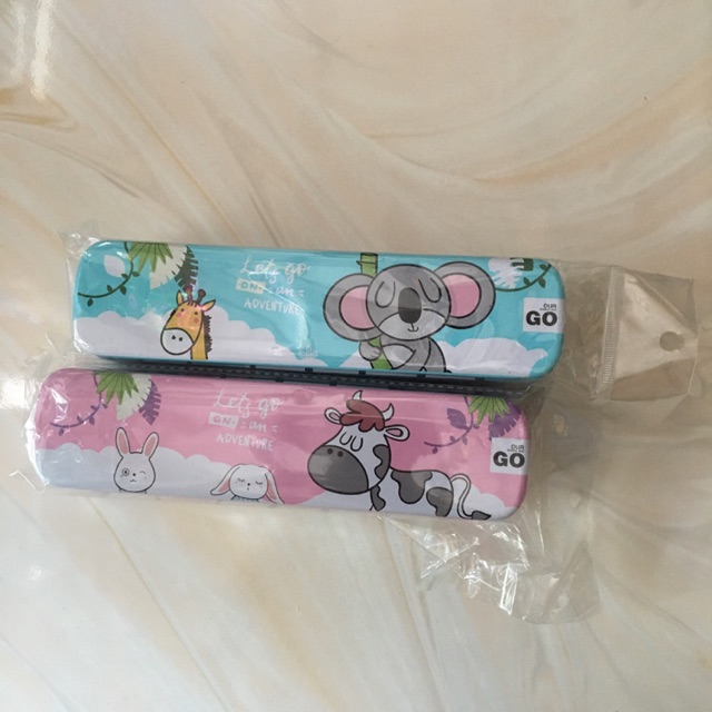 

Tempat pensil pancil case anak besi lucu