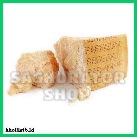 

Ujekujek- Keju Parmesan Parmiggianiano Parmigiano Regiano Reggiano Whole Cheese -Original.