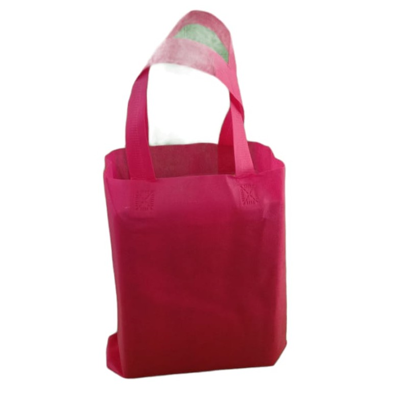 

Goodie Bag Polos Ukuran 25 x 35 cm / Goodie Bag Tas Spundbond Polos Warna Pink