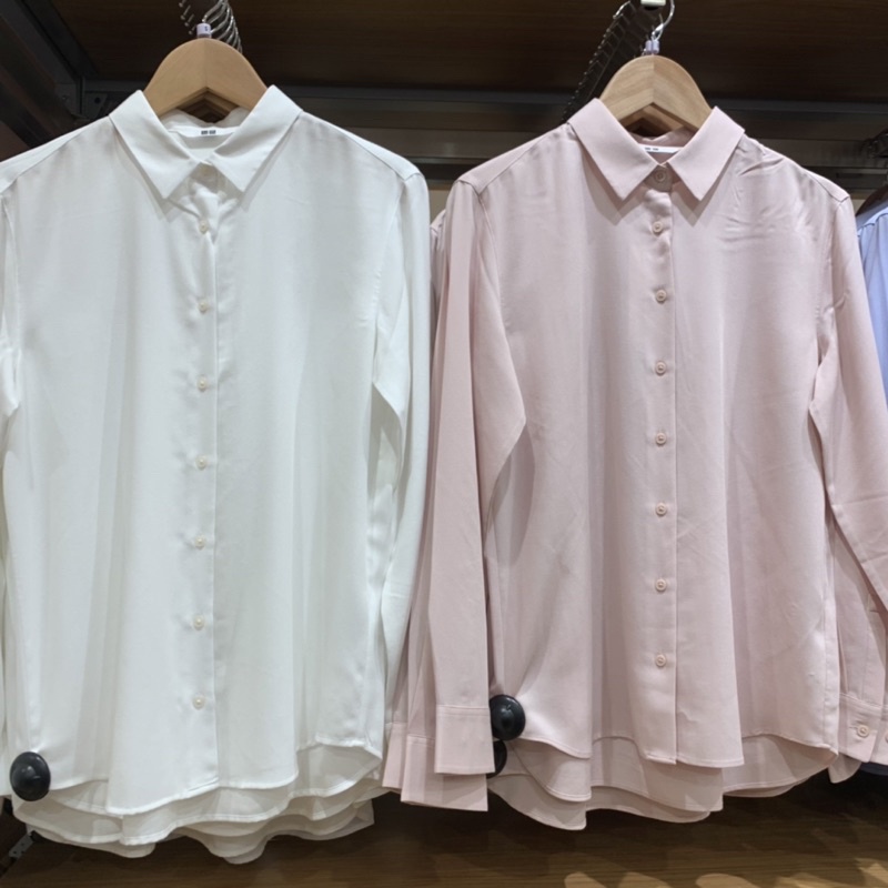 Uniqlo Blus Wanita Sale