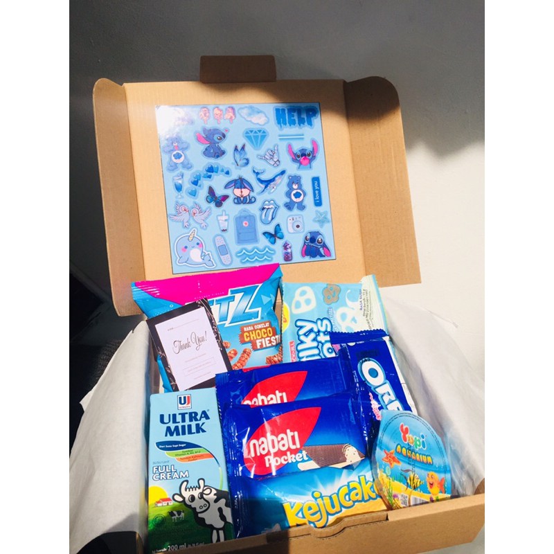 

HAMPERS BLUE SERIES/HADIAH WISUDA GRADUATION/GIFT BOX/HADIAH ULANGTAHUN