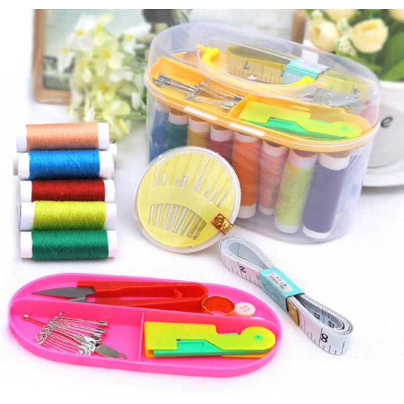 

(PROMO COD) Set Alat Jahit Benang Jarum Gunting Sewing Kit Peralatan Menjahit Perlengkapan Jahit