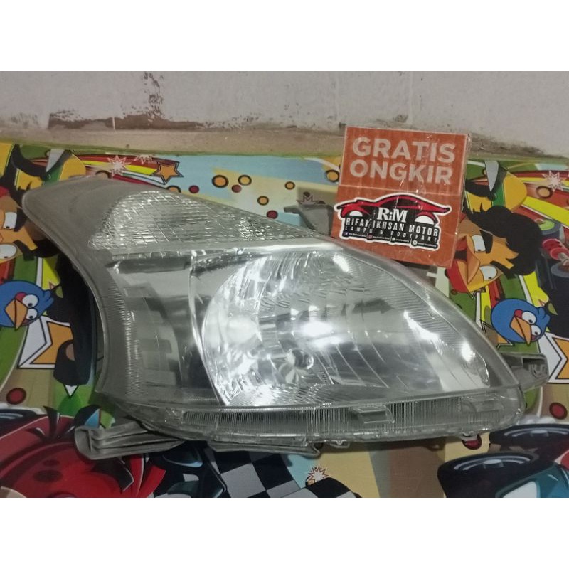 headlamp/lampu depan Avanza/Xenia 2012,2013,2014 murah original part.