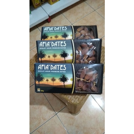 

Kurma Tunisia Tangkai Afia Dates Deglet Nour Premium Dates 500 gram