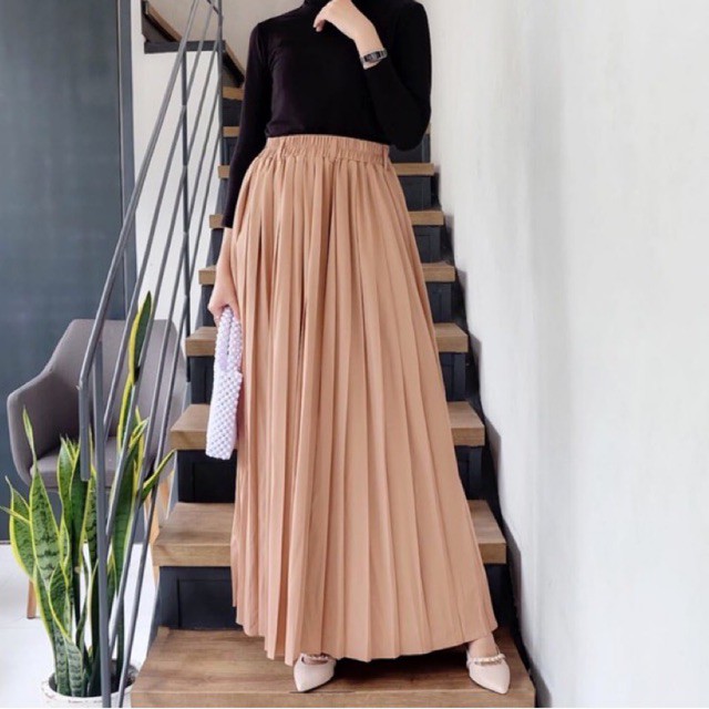 ayana pleated skirt