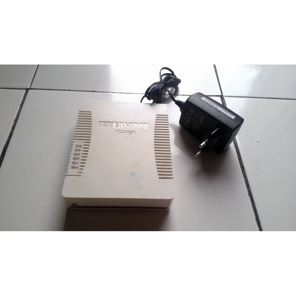 mikrotik RB751U-2HnD