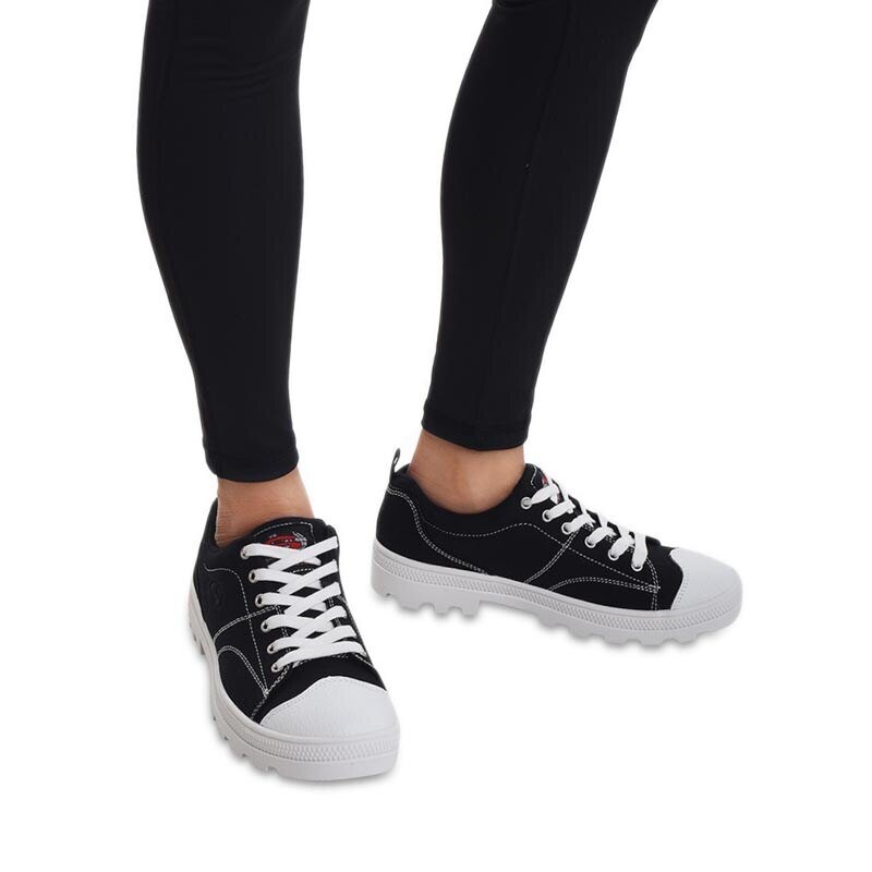 skechers roadies black