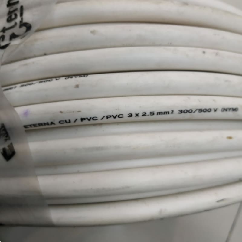 KABEL LISTRIK 3 X 2.5 ETERNA NYM METERAN TUNGGAL