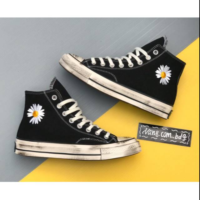 peace minus one converse