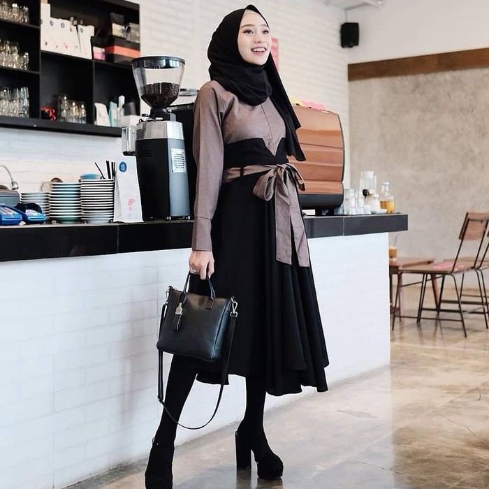 JULIE TUNIK | BAJU ATASAN MUSLIM | TUNIK MURAH | TUNIK MOSCREPE
