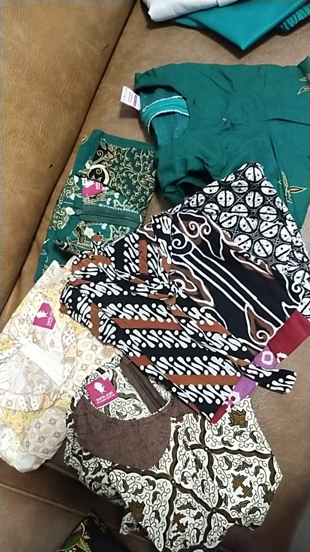 Dress Sella Mustard Dress Batik Cap Motif Hewan Dress Batik Anak Lucu Unik Couple Batik Keluarga