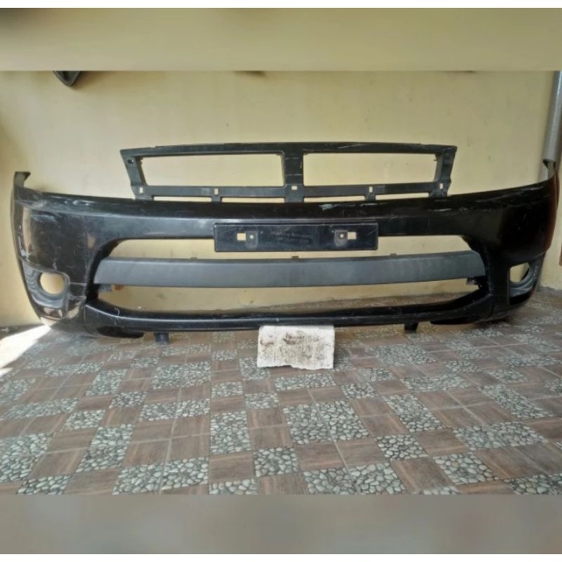 bumper depan ford escape XLT 2010