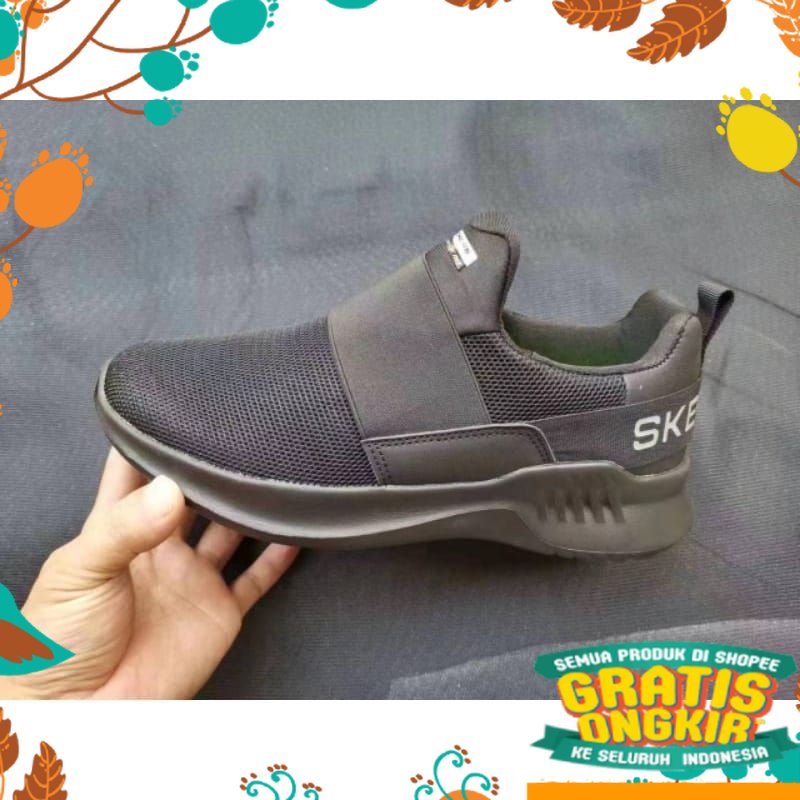 Putih Cream Mustard Silver Grey Abu PinkHitam Putih / Skechers man strep / Skechers Pria Downdraft 2