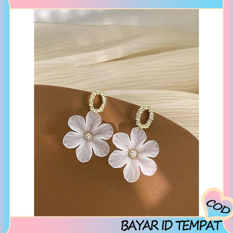 COD❤️ S925 Silver Needle Flower Shape Gaya Segar Anting Pejantan Cocok untuk Wanita-A.one