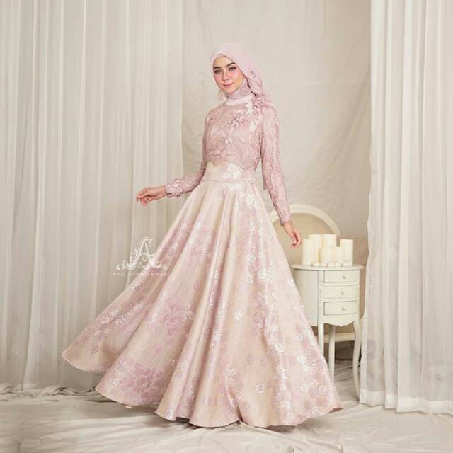 Zaline dress by Dyah Ayu Andari