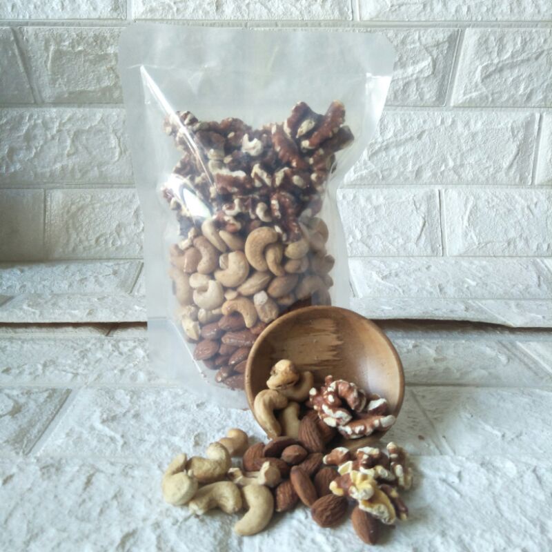 

kacang mix