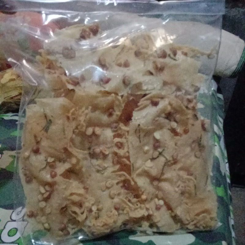 

peyek kacang tanah