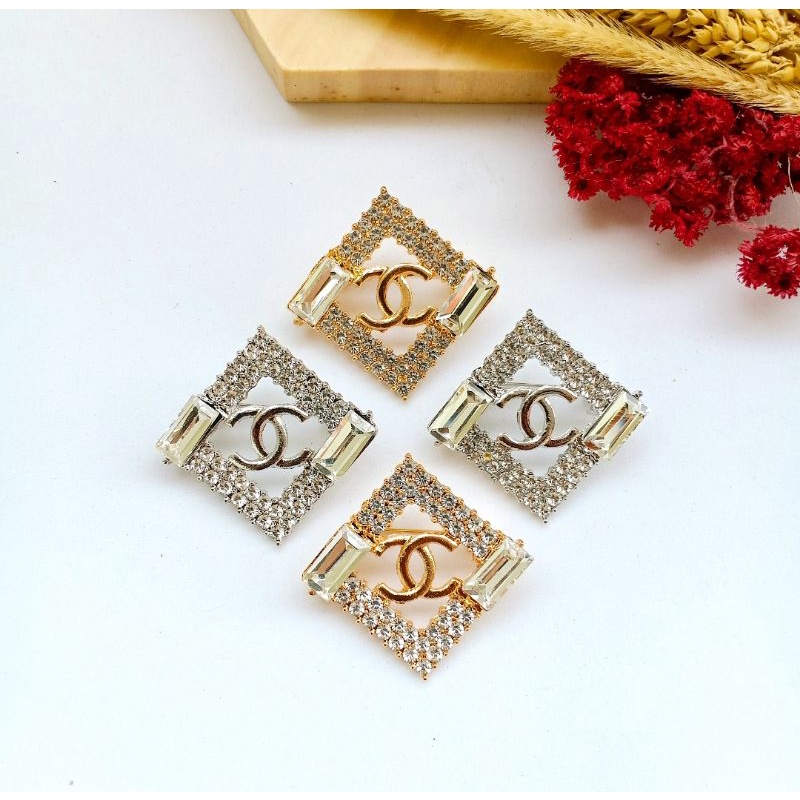 Brooch Chanel Mata/Bros Chanel KW