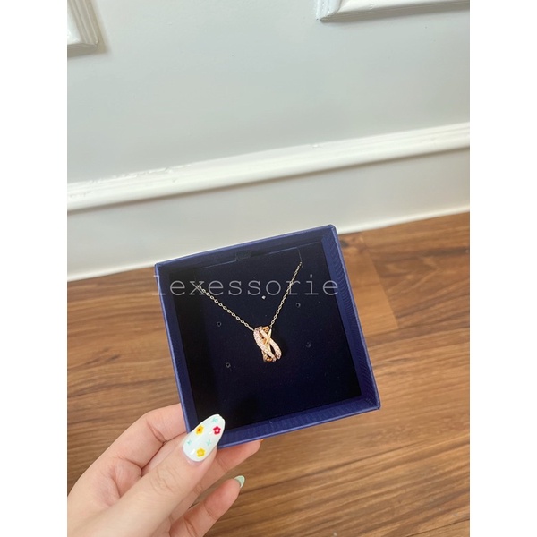 Swarovski Twist Pendant Necklace - kalung wanita