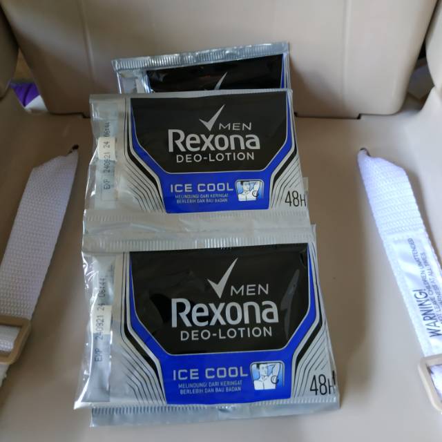 Rexona Men Ice Cool Sachet (1 Renceng Isi 12)