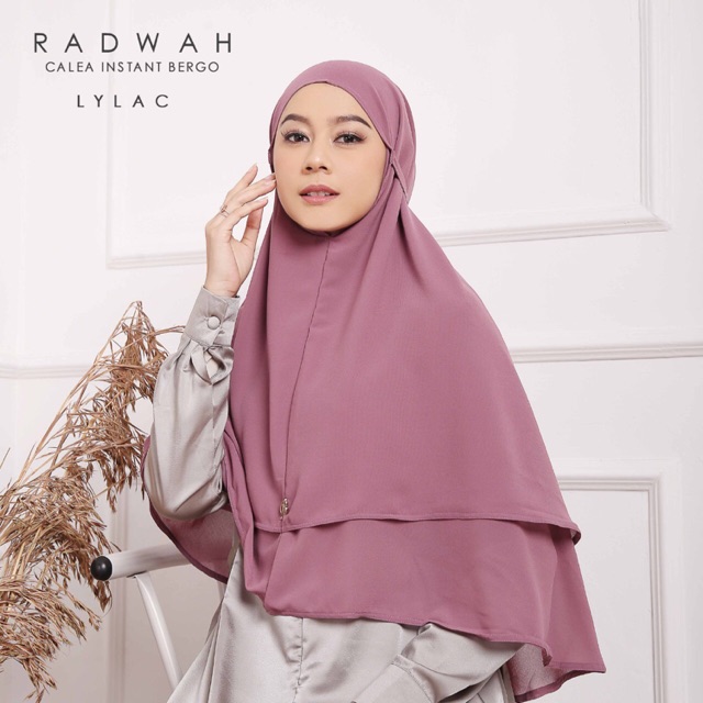 BERGO SCARF BY RADWAH