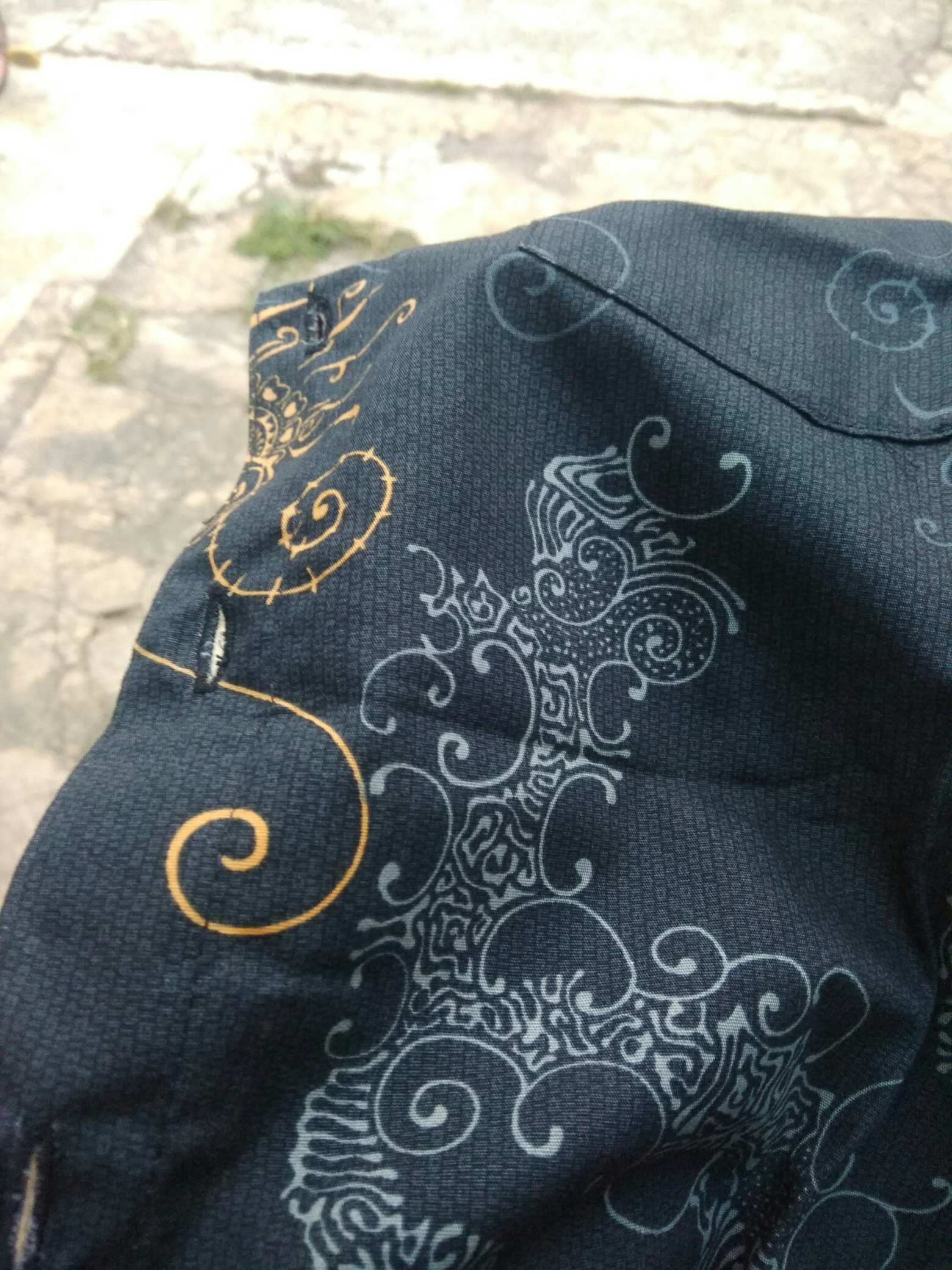 [gridline - Ls031 Navy Blue & Black Green] Kemeja Batik Slimfit Pria Katun Lengan Panjang