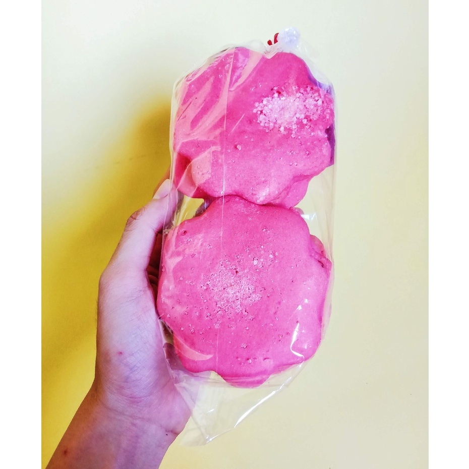 

Roti Bunga Manis Jadul Padangsidimpuan (Merah)