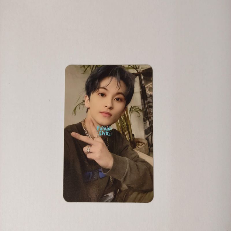 Pc mark boring hot sauce | nct official photocard | pc mark lee official