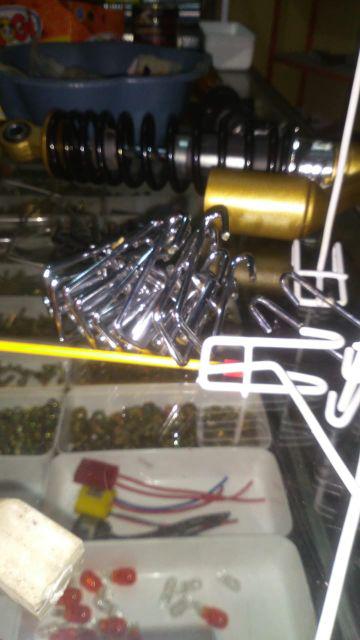 Cantelan Besi 10 Cm Ram Hook Diameter 5mm