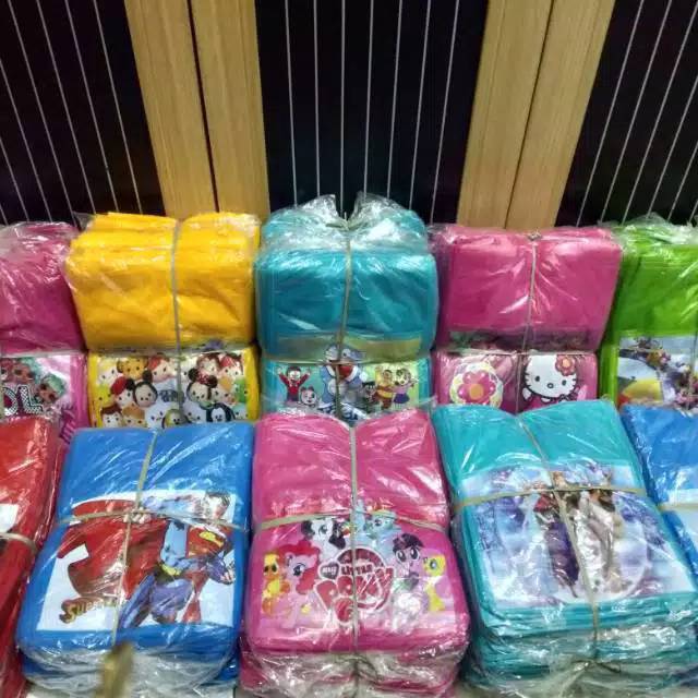 

Tas ulang tahun 2 kantong