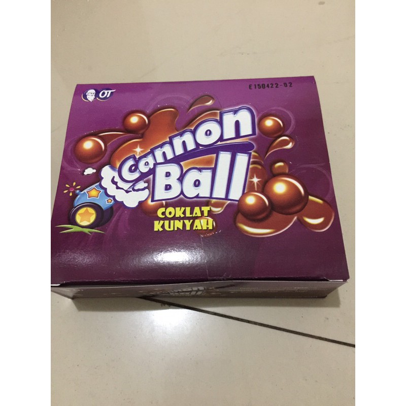 

Cannon Ball coklat kunyah isi 24 pieces