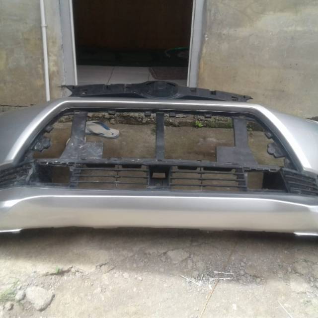 Bumper Depan Toyota Veloz thn.2017
